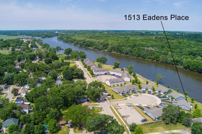 1513 Eadens, DIXON, Illinois 61021, 2 Bedrooms Bedrooms, ,2 BathroomsBathrooms,House,For Sale,Eadens,202603109