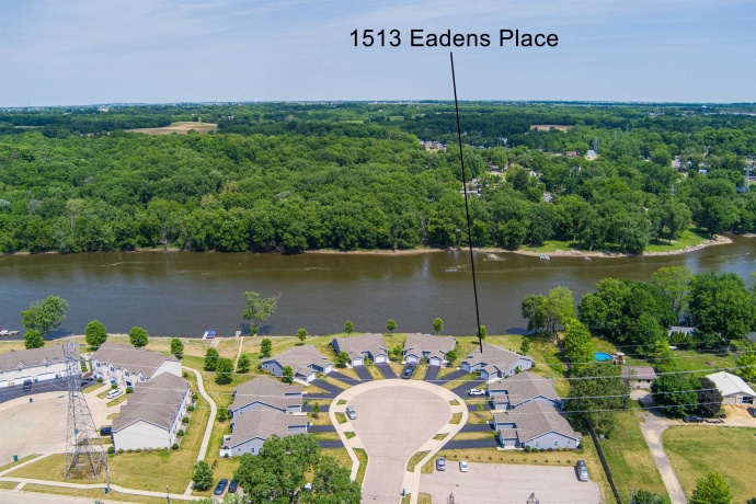 1513 Eadens, DIXON, Illinois 61021, 2 Bedrooms Bedrooms, ,2 BathroomsBathrooms,House,For Sale,Eadens,202603109
