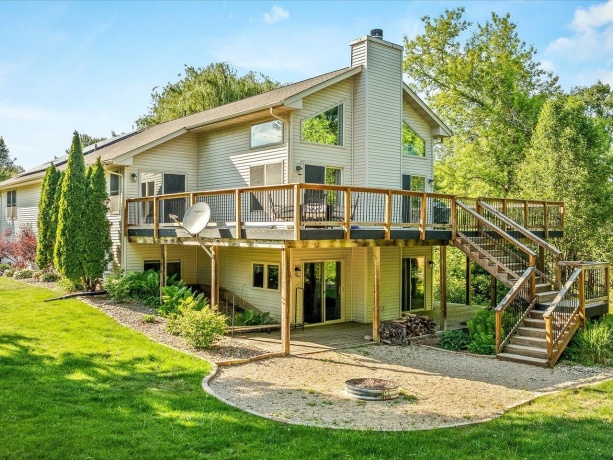 428 lockwood, DAVIS, Illinois 61019, 5 Bedrooms Bedrooms, ,3 BathroomsBathrooms,House,For Sale,lockwood,202603110