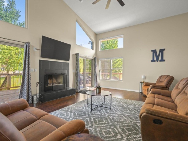 428 lockwood, DAVIS, Illinois 61019, 5 Bedrooms Bedrooms, ,3 BathroomsBathrooms,House,For Sale,lockwood,202603110