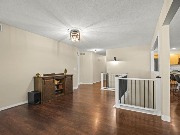 428 lockwood, DAVIS, Illinois 61019, 5 Bedrooms Bedrooms, ,3 BathroomsBathrooms,House,For Sale,lockwood,202603110