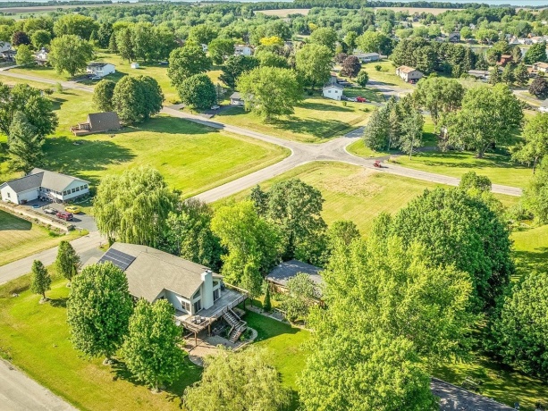 428 lockwood, DAVIS, Illinois 61019, 5 Bedrooms Bedrooms, ,3 BathroomsBathrooms,House,For Sale,lockwood,202603110