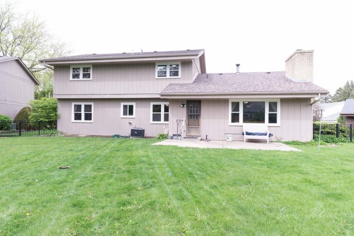 5841 Hoylake, ROCKFORD, Illinois 61107, 4 Bedrooms Bedrooms, ,2 BathroomsBathrooms,House,For Sale,Hoylake,202603111