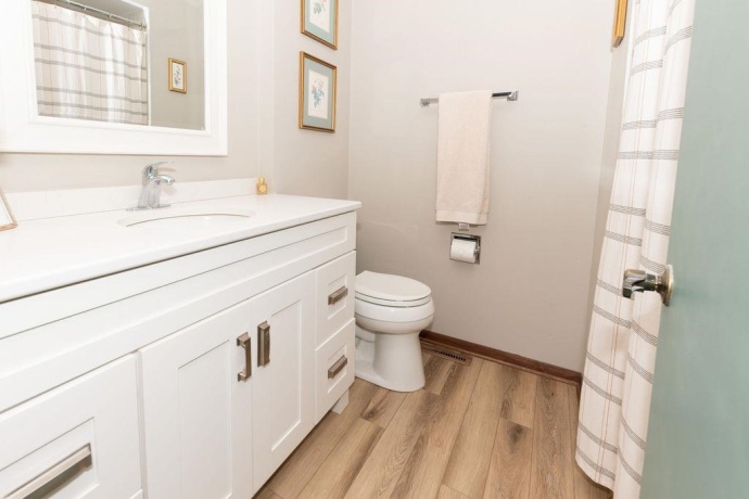 5841 Hoylake, ROCKFORD, Illinois 61107, 4 Bedrooms Bedrooms, ,2 BathroomsBathrooms,House,For Sale,Hoylake,202603111