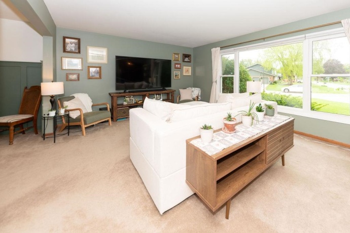 5841 Hoylake, ROCKFORD, Illinois 61107, 4 Bedrooms Bedrooms, ,2 BathroomsBathrooms,House,For Sale,Hoylake,202603111