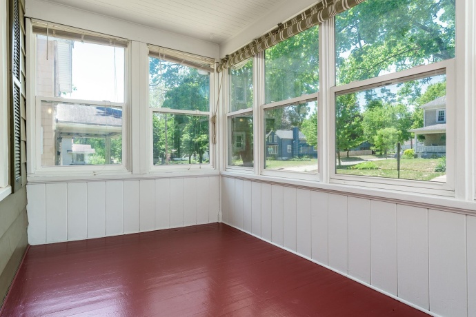 2105 MELROSE, ROCKFORD, Illinois 61103, 3 Bedrooms Bedrooms, ,1 BathroomBathrooms,House,For Sale,MELROSE,202603113