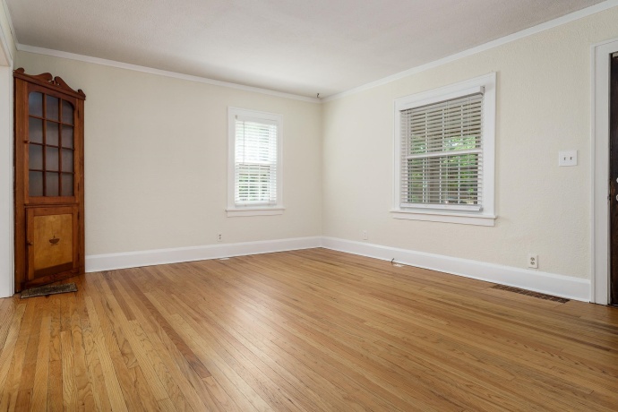 2105 MELROSE, ROCKFORD, Illinois 61103, 3 Bedrooms Bedrooms, ,1 BathroomBathrooms,House,For Sale,MELROSE,202603113