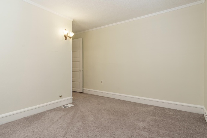 2105 MELROSE, ROCKFORD, Illinois 61103, 3 Bedrooms Bedrooms, ,1 BathroomBathrooms,House,For Sale,MELROSE,202603113