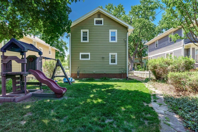 2105 MELROSE, ROCKFORD, Illinois 61103, 3 Bedrooms Bedrooms, ,1 BathroomBathrooms,House,For Sale,MELROSE,202603113