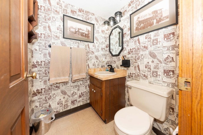 10594 Grover Oaks, ROSCOE, Illinois 61073, 3 Bedrooms Bedrooms, ,2 BathroomsBathrooms,House,For Sale,Grover Oaks,202603114