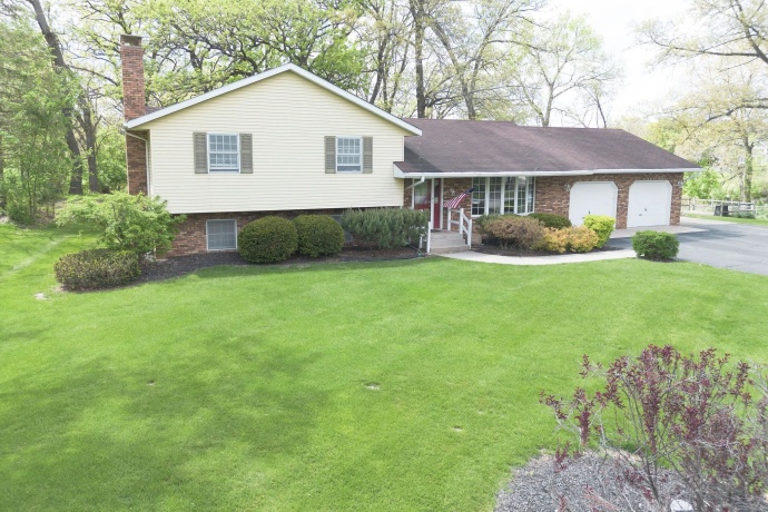 10594 Grover Oaks, ROSCOE, Illinois 61073, 3 Bedrooms Bedrooms, ,2 BathroomsBathrooms,House,For Sale,Grover Oaks,202603114