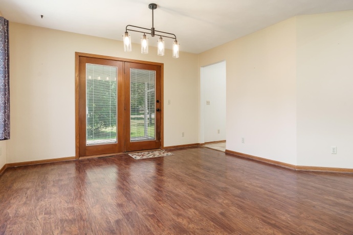 1119 Sandpebble, ROCKTON, Illinois 61072, 4 Bedrooms Bedrooms, ,2 BathroomsBathrooms,House,For Sale,Sandpebble,202603115