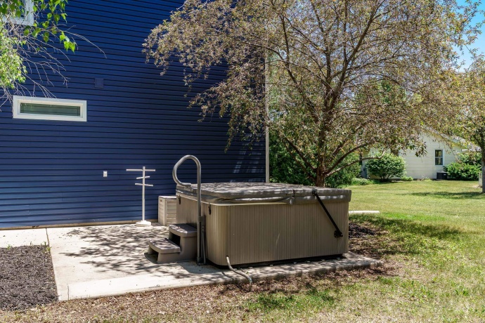 1119 Sandpebble, ROCKTON, Illinois 61072, 4 Bedrooms Bedrooms, ,2 BathroomsBathrooms,House,For Sale,Sandpebble,202603115