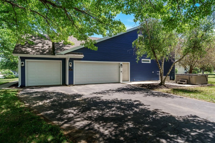 1119 Sandpebble, ROCKTON, Illinois 61072, 4 Bedrooms Bedrooms, ,2 BathroomsBathrooms,House,For Sale,Sandpebble,202603115