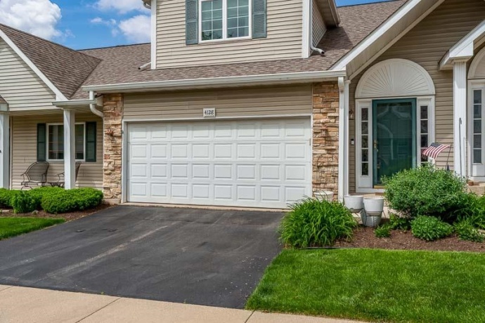 4128 RIVERWOOD, LOVES PARK, Illinois 61111, 2 Bedrooms Bedrooms, ,2 BathroomsBathrooms,Condominium,For Sale,RIVERWOOD,202603112