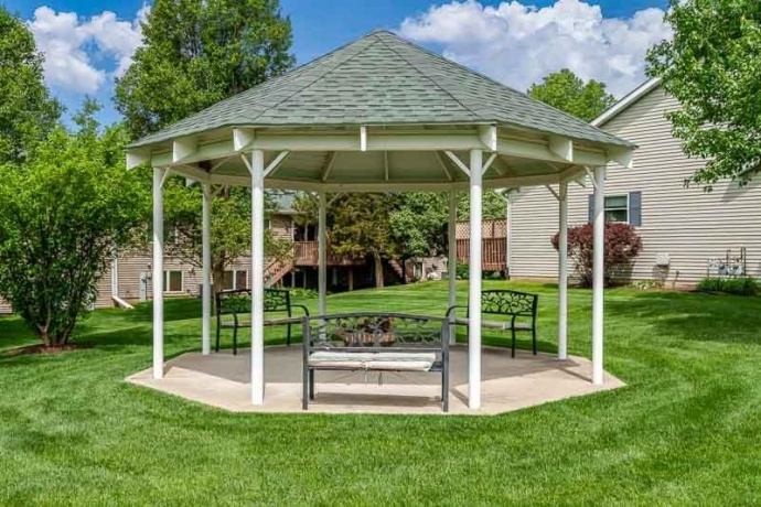 4128 RIVERWOOD, LOVES PARK, Illinois 61111, 2 Bedrooms Bedrooms, ,2 BathroomsBathrooms,Condominium,For Sale,RIVERWOOD,202603112