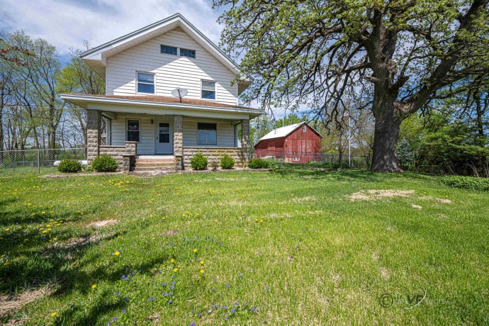 6844 US Route 20 W, FREEPORT, Illinois 61032, 3 Bedrooms Bedrooms, ,2 BathroomsBathrooms,House,For Sale,US Route 20 W,202402072