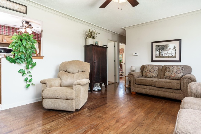 4870 FIELDING, ROCKFORD, Illinois 61102, 3 Bedrooms Bedrooms, ,1 BathroomBathrooms,House,For Sale,FIELDING,202603118