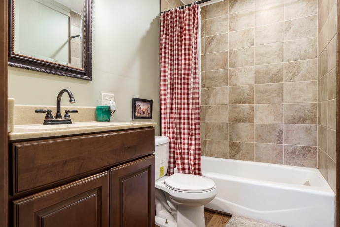 4870 FIELDING, ROCKFORD, Illinois 61102, 3 Bedrooms Bedrooms, ,1 BathroomBathrooms,House,For Sale,FIELDING,202603118