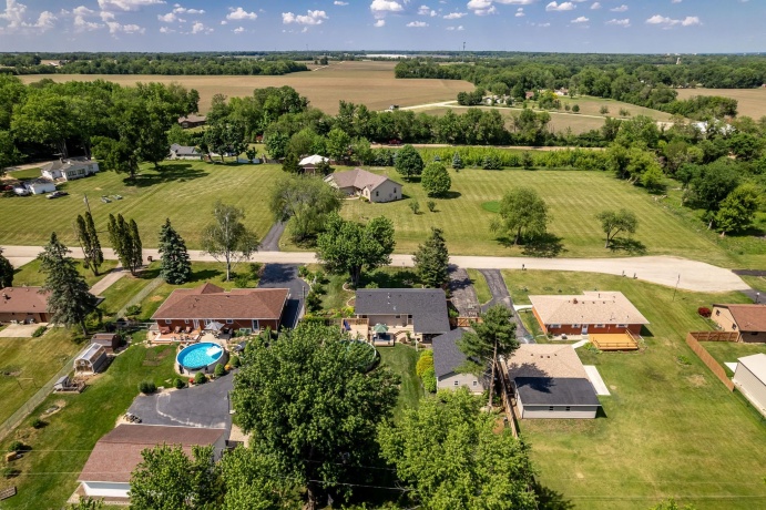 4870 FIELDING, ROCKFORD, Illinois 61102, 3 Bedrooms Bedrooms, ,1 BathroomBathrooms,House,For Sale,FIELDING,202603118