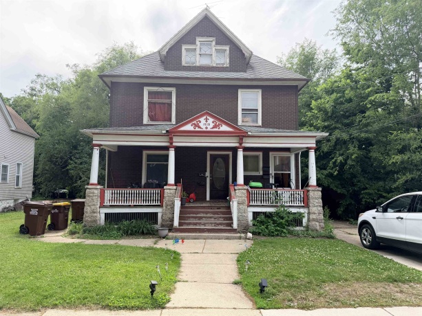 1715 7th, ROCKFORD, Illinois 61104, ,3 - 4 Units,For Sale,7th,202603137