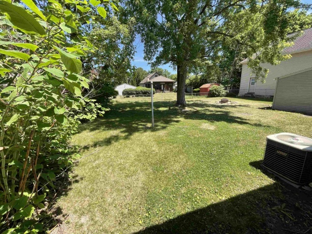 415 State, BELVIDERE, Illinois 61008, 2 Bedrooms Bedrooms, ,1 BathroomBathrooms,House,For Sale,State,202603131