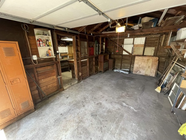 415 State, BELVIDERE, Illinois 61008, 2 Bedrooms Bedrooms, ,1 BathroomBathrooms,House,For Sale,State,202603131