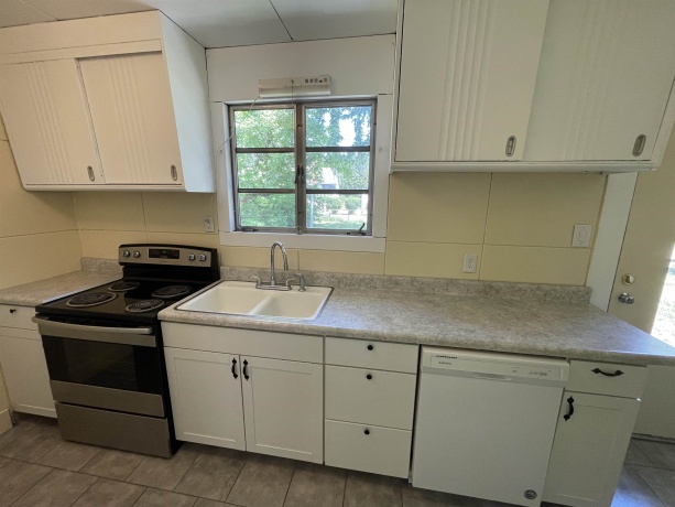 415 State, BELVIDERE, Illinois 61008, 2 Bedrooms Bedrooms, ,1 BathroomBathrooms,House,For Sale,State,202603131