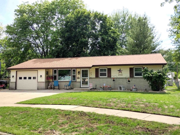 2321 Devon, LOVES PARK, Illinois 61111, 3 Bedrooms Bedrooms, ,2 BathroomsBathrooms,House,For Sale,Devon,202603132