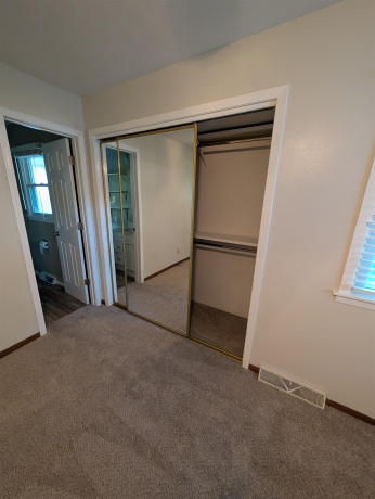 4887 Clearsky, ROCKFORD, Illinois 61109, 3 Bedrooms Bedrooms, ,2 BathroomsBathrooms,House,For Sale,Clearsky,202603133