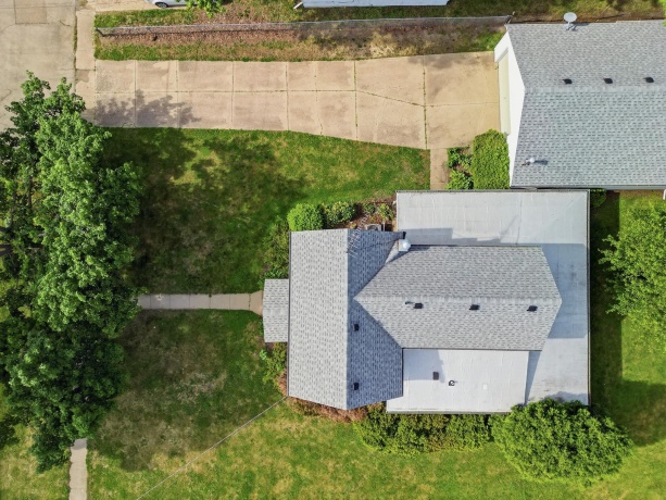 411 McKendrie, MOUNT MORRIS, Illinois 61054, 3 Bedrooms Bedrooms, ,2 BathroomsBathrooms,House,For Sale,McKendrie,202603138