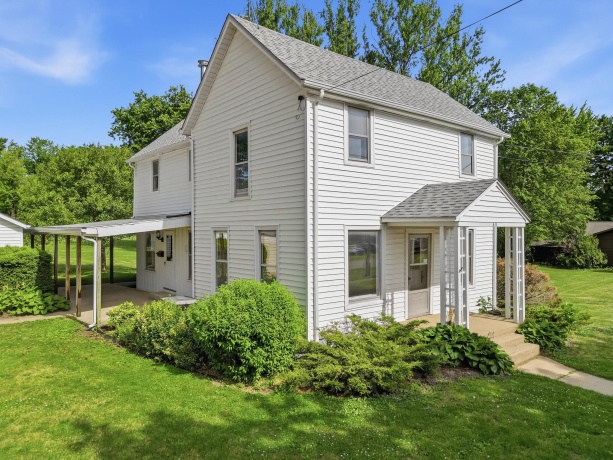 411 McKendrie, MOUNT MORRIS, Illinois 61054, 3 Bedrooms Bedrooms, ,2 BathroomsBathrooms,House,For Sale,McKendrie,202603138