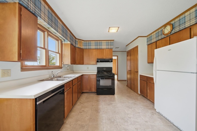 411 McKendrie, MOUNT MORRIS, Illinois 61054, 3 Bedrooms Bedrooms, ,2 BathroomsBathrooms,House,For Sale,McKendrie,202603138
