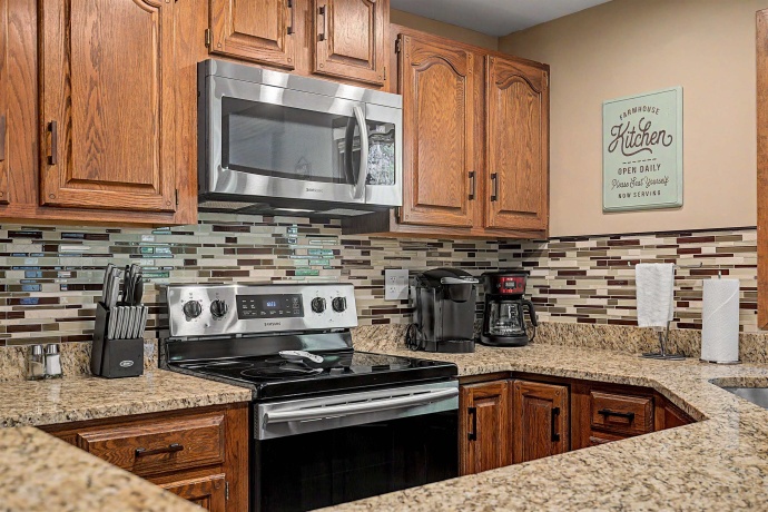23 Farmstead, GALENA, Illinois 61036, 3 Bedrooms Bedrooms, ,3 BathroomsBathrooms,Condominium,For Sale,Farmstead,202603139