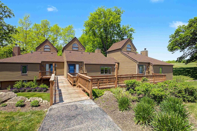 23 Farmstead, GALENA, Illinois 61036, 3 Bedrooms Bedrooms, ,3 BathroomsBathrooms,Condominium,For Sale,Farmstead,202603139