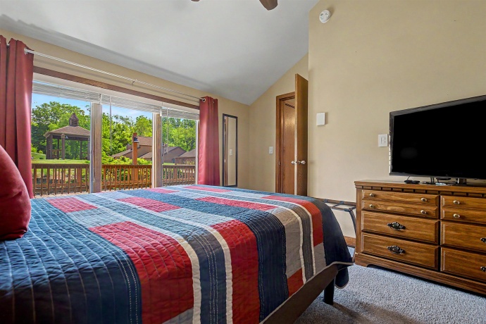 23 Farmstead, GALENA, Illinois 61036, 3 Bedrooms Bedrooms, ,3 BathroomsBathrooms,Condominium,For Sale,Farmstead,202603139