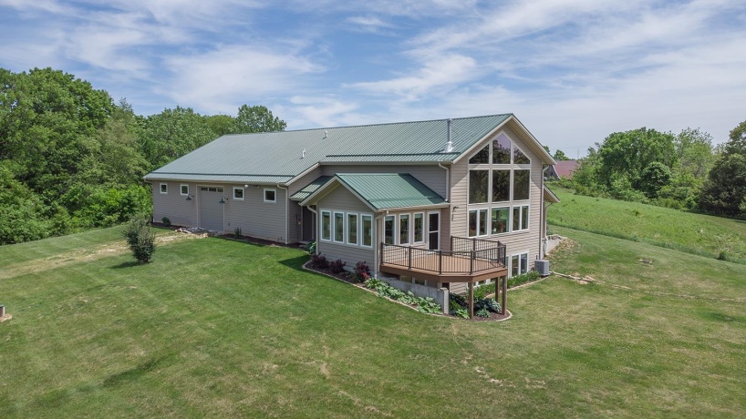 16168 Scenic Ridge, SAVANNA, Illinois 61074, 3 Bedrooms Bedrooms, ,2 BathroomsBathrooms,House,For Sale,Scenic Ridge,202603143