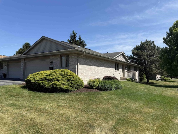 6521 Laurelwood, ROCKFORD, Illinois 61108, 3 Bedrooms Bedrooms, ,3 BathroomsBathrooms,Condominium,For Sale,Laurelwood,202603142