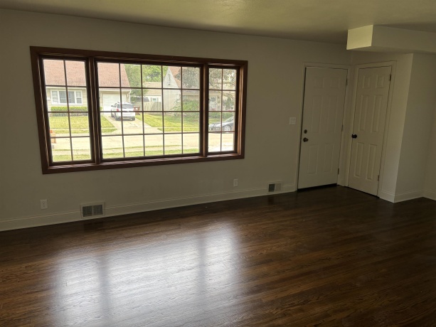 1323 Leaman, ROCKFORD, Illinois 61108, 2 Bedrooms Bedrooms, ,1 BathroomBathrooms,House,For Sale,Leaman,202603144