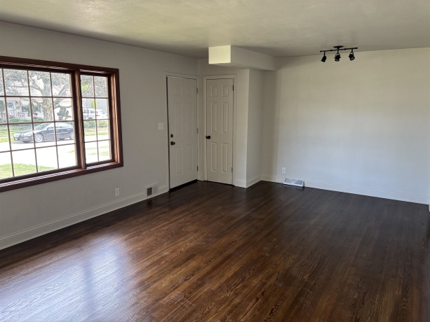 1323 Leaman, ROCKFORD, Illinois 61108, 2 Bedrooms Bedrooms, ,1 BathroomBathrooms,House,For Sale,Leaman,202603144
