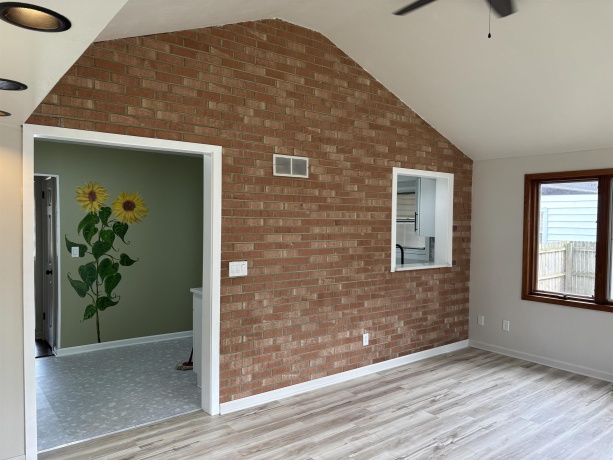 1323 Leaman, ROCKFORD, Illinois 61108, 2 Bedrooms Bedrooms, ,1 BathroomBathrooms,House,For Sale,Leaman,202603144
