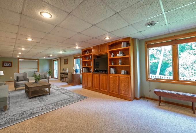 920 Mesa, FREEPORT, Illinois 61032, 3 Bedrooms Bedrooms, ,3 BathroomsBathrooms,House,For Sale,Mesa,202603145