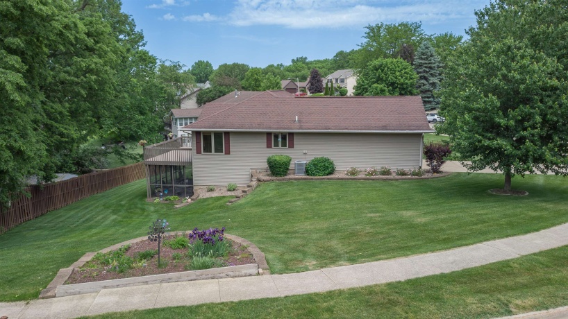 920 Mesa, FREEPORT, Illinois 61032, 3 Bedrooms Bedrooms, ,3 BathroomsBathrooms,House,For Sale,Mesa,202603145