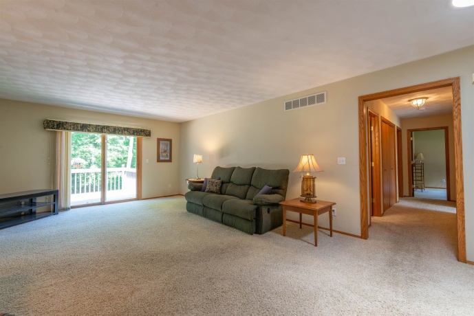 920 Mesa, FREEPORT, Illinois 61032, 3 Bedrooms Bedrooms, ,3 BathroomsBathrooms,House,For Sale,Mesa,202603145
