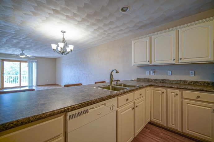 1629 Warrenton, BYRON, Illinois 61010, 4 Bedrooms Bedrooms, ,3 BathroomsBathrooms,Condominium,For Sale,Warrenton,202603147