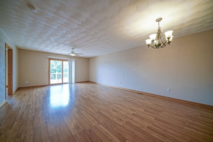 1629 Warrenton, BYRON, Illinois 61010, 4 Bedrooms Bedrooms, ,3 BathroomsBathrooms,Condominium,For Sale,Warrenton,202603147