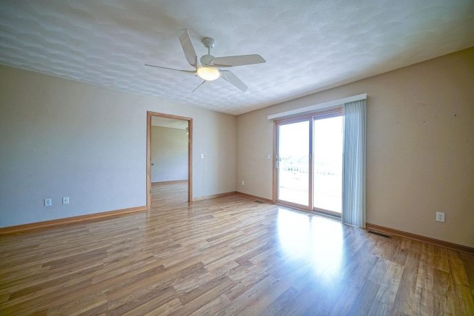 1629 Warrenton, BYRON, Illinois 61010, 4 Bedrooms Bedrooms, ,3 BathroomsBathrooms,Condominium,For Sale,Warrenton,202603147