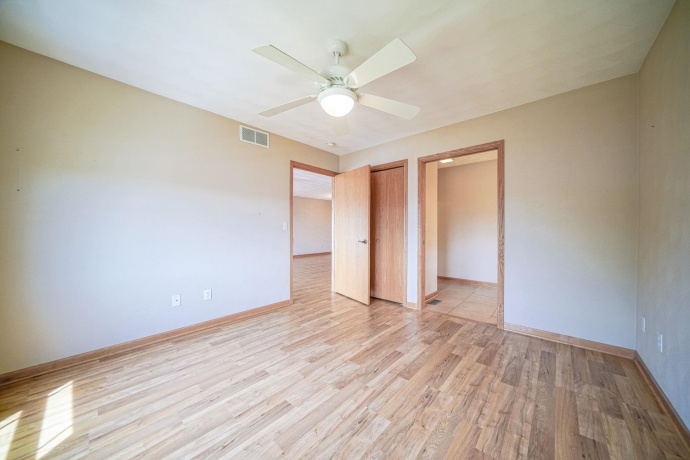 1629 Warrenton, BYRON, Illinois 61010, 4 Bedrooms Bedrooms, ,3 BathroomsBathrooms,Condominium,For Sale,Warrenton,202603147