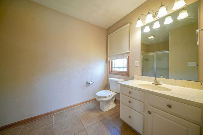 1629 Warrenton, BYRON, Illinois 61010, 4 Bedrooms Bedrooms, ,3 BathroomsBathrooms,Condominium,For Sale,Warrenton,202603147