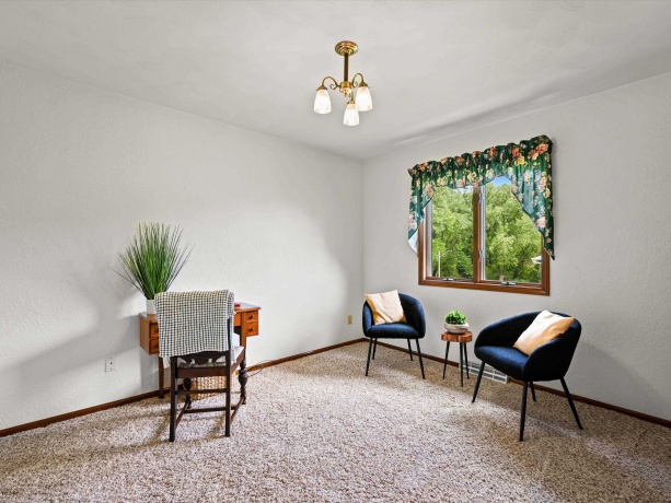 460 Apple, EAST DUBUQUE, Illinois 61025, 3 Bedrooms Bedrooms, ,2 BathroomsBathrooms,House,For Sale,Apple,202603149